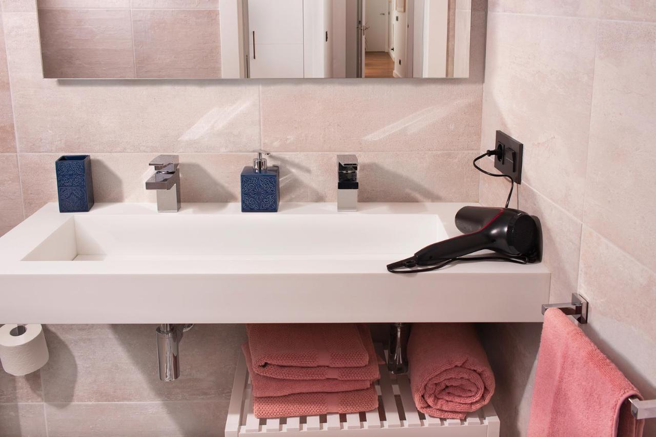 סביליה Apto. Maese Montanes. Centrico Con Piscina Privada מראה חיצוני תמונה